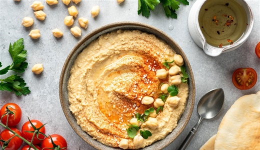 Silky Middle Eastern Hummus