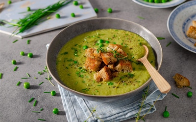 Dutch Pea Soup – Erwtensoep / Snert