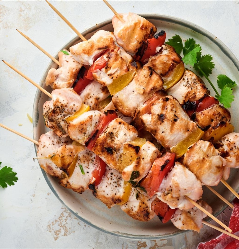 Skewer Symphony: Turkey and Veggie Grill Medley