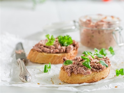 Seaside Tuna Pâté Canapés