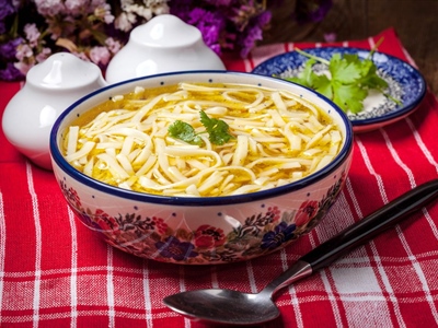 Grandma’s Comforting Chicken Soup with Homemade Noodles