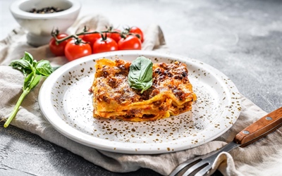 Slow-Cooked Italian Lasagna with Authentic Sofrito Ragu
