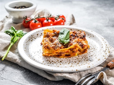 Slow-Cooked Italian Lasagna with Authentic Sofrito Ragu