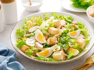 Protein-Packed Caesar Salad with Chicken and Eggs