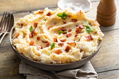 Loaded Mashed Potatoes with Bacon, Cheddar, and Fresh Parsley