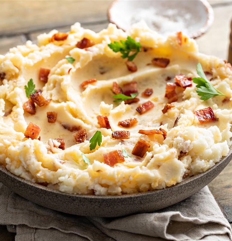 Loaded Mashed Potatoes with Bacon, Cheddar, and Fresh Parsley