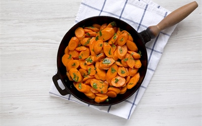 Honey-Glazed Caramelized Carrots