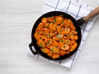 Honey-Glazed Caramelized Carrots