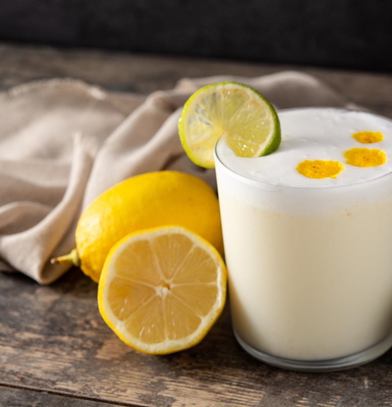 Velvety Lemon Posset with a Zesty Twist