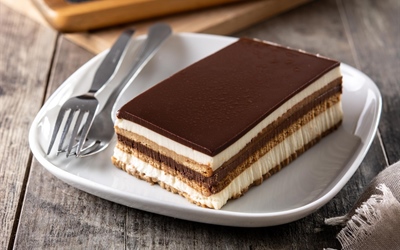 Opera Cake – The Elegant French Symphony of Coffee and Chocolate